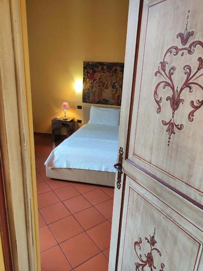דירות פררה Casa Duchesse Al Castello מראה חיצוני תמונה