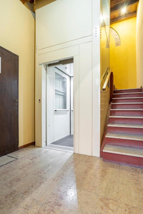 דירות פררה Casa Duchesse Al Castello מראה חיצוני תמונה