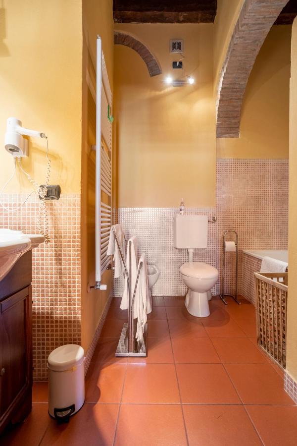 דירות פררה Casa Duchesse Al Castello מראה חיצוני תמונה